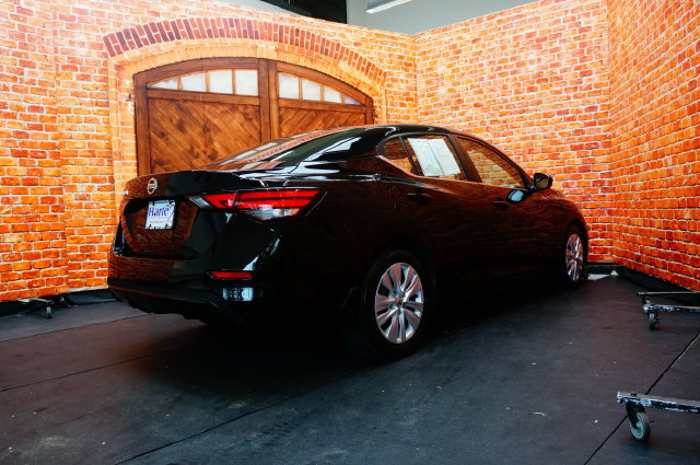 Certified 2025 Nissan Sentra S FWD image 8