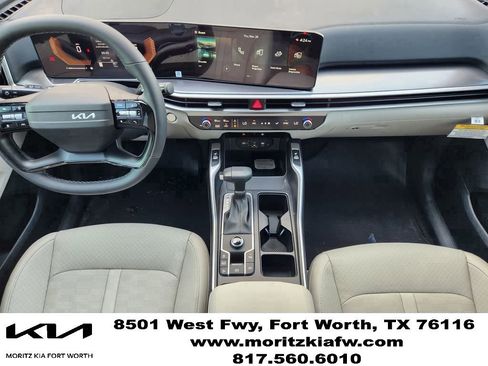 New 2026 Kia Sorento S FWD image 18