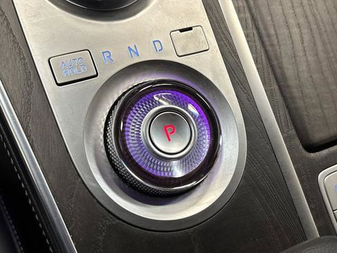 Used 2024 Genesis GV80 3.5T w/ Advanced Package image 22