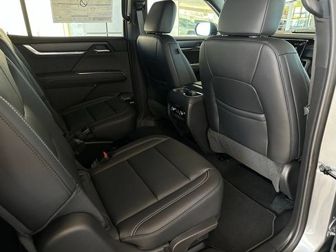 New 2026 GMC Acadia Elevation w/ Super Cruise Package FWD image 18
