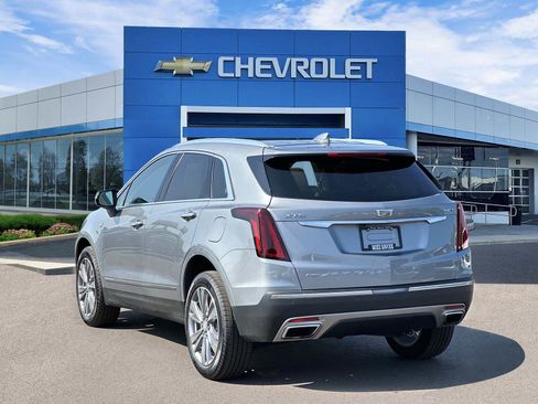 Certified 2024 Cadillac XT5 Premium Luxury AWD/4WD image 3