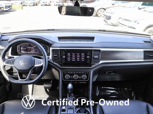 Used 2023 Volkswagen Atlas SE w/ Black Wheel Package FWD image 14