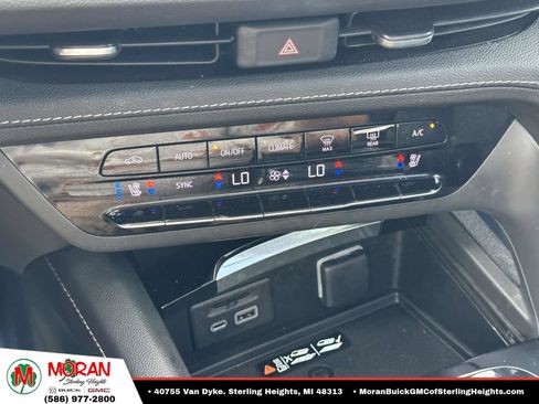 Certified 2023 Buick Envision Avenir FWD image 30