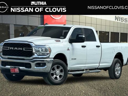 Used 2024 RAM 3500 Big Horn AWD/4WD image 1