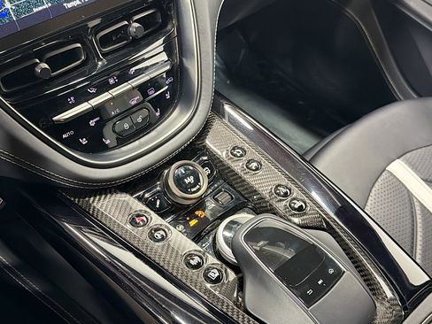 Used 2023 Aston Martin DBX 707 image 28