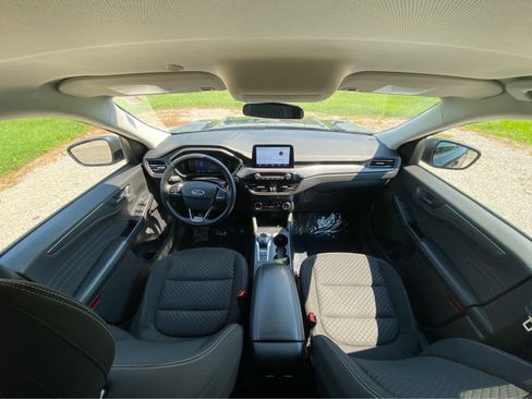 Used 2023 Ford Escape Active w/ Cold Weather Package FWD image 17