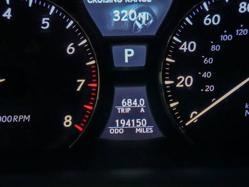 Used 2011 Lexus LS 460 AWD w/ Comfort Pkg image 5