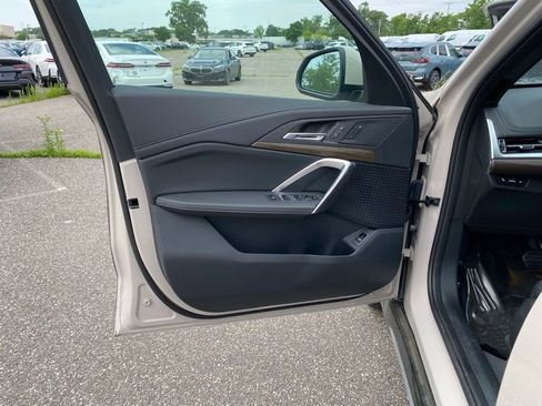 New 2026 BMW X1 xDrive28i AWD/4WD image 14