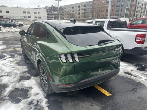 Used 2025 Ford Mustang Mach-E Premium image 7