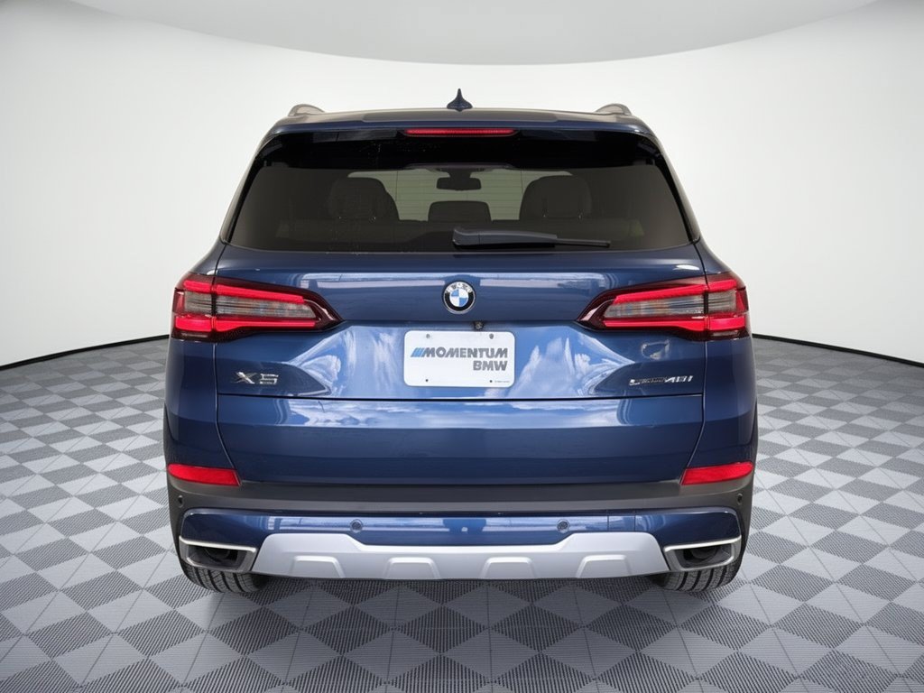 Used 2021 BMW X5 sDrive40i w/ Executive Package 2 RWD image 11