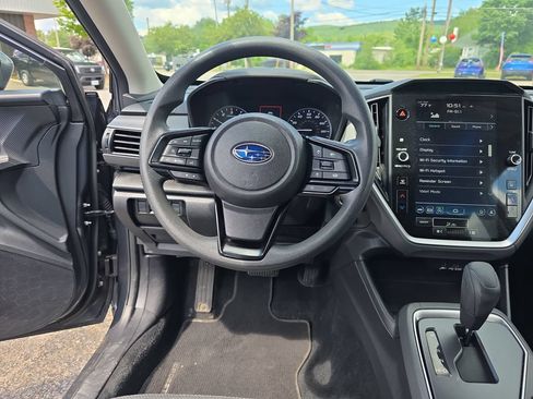 Used 2024 Subaru Crosstrek 2.0i Premium AWD/4WD image 13
