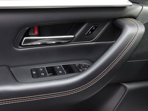 Certified 2025 MAZDA CX-90 Plug-In Hybrid w/Premium Sport image 22