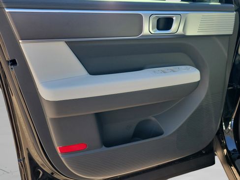 New 2026 Hyundai Santa Fe SE image 19