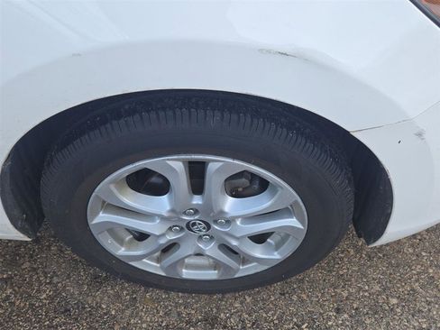 Used 2017 Toyota Yaris iA image 13