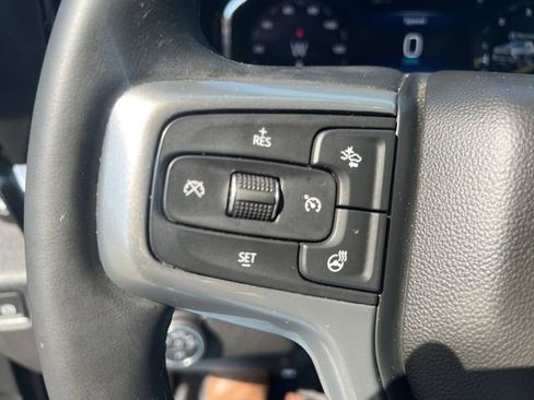 Used 2025 Chevrolet Silverado 2500 LT image 24