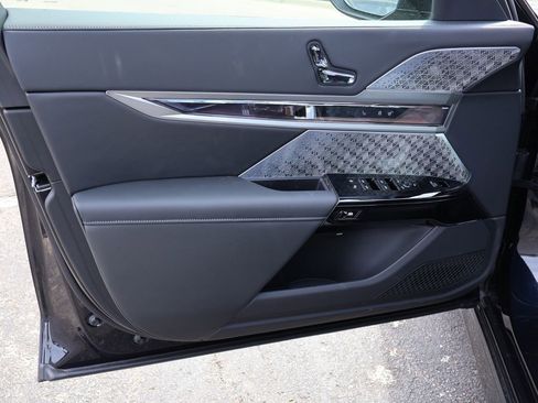 New 2026 BMW 760i xDrive w/ Executive Package image 23