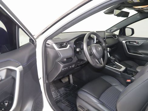 Used 2021 Toyota RAV4 XSE image 54