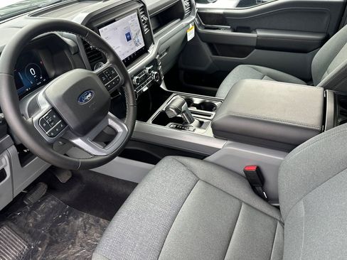 New 2025 Ford F150 Lightning XLT image 9