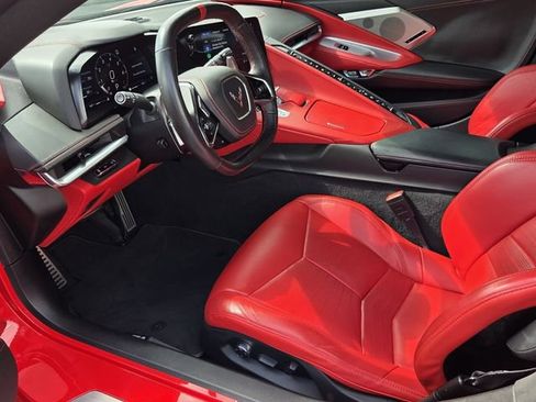 Certified 2022 Chevrolet Corvette Stingray Premium Conv w/ Z51 Performance Package RWD image 9