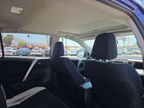 Used 2014 Toyota RAV4 XLE w/ Preferred Accessory Package FWD image 14