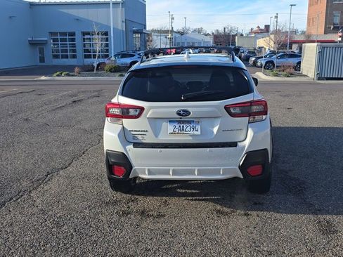 Used 2022 Subaru Crosstrek 2.5i Limited w/ Moonroof Package 2 image 6