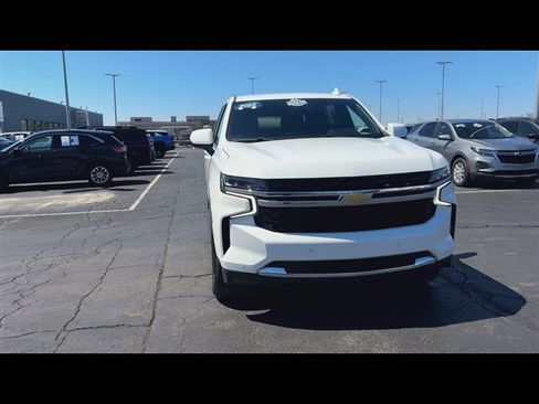 Used 2023 Chevrolet Suburban LS w/ Max Trailering Package AWD/4WD image 3