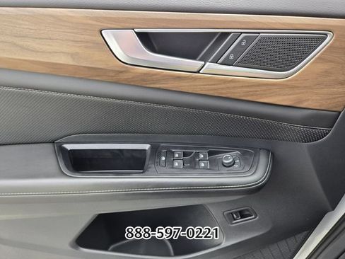 Certified 2024 Volkswagen Atlas SE AWD/4WD image 31