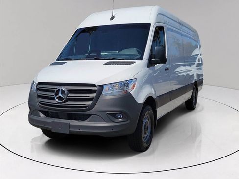 New 2025 Mercedes-Benz Sprinter 2500 image 3