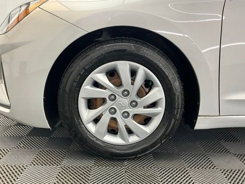 Used 2020 Hyundai Elantra SE w/ Cargo Package (C1) FWD image 28