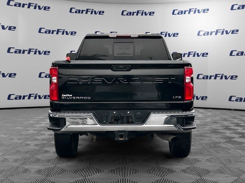 Used 2020 Chevrolet Silverado 2500 LTZ image 4