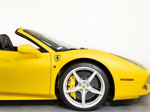 Certified 2019 Ferrari 488 Spider image 13