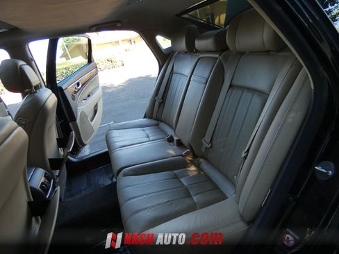 Used 2013 Hyundai Equus Signature RWD image 44