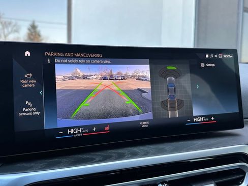 Used 2023 BMW i4 eDrive35 w/ Premium Package image 42