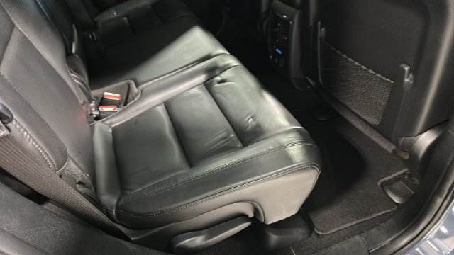 Used 2020 Jeep Grand Cherokee Limited AWD/4WD image 34