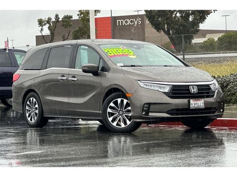 Used 2022 Honda Odyssey EX-L image 2