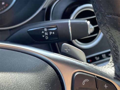 Used 2019 Mercedes-Benz GLC 300 4MATIC Coupe image 12