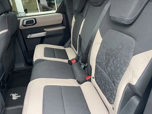 Used 2022 Ford Bronco Wildtrak image 11