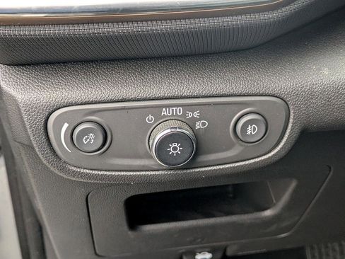 Used 2023 Chevrolet TrailBlazer ACTIV w/ Sun and Liftgate Package image 17