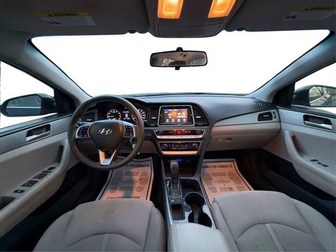 Used 2019 Hyundai Sonata SE w/ Cargo Package image 26