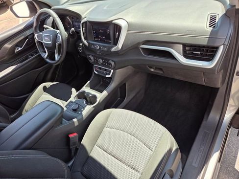 Certified 2023 GMC Terrain SLE w/ Driver Convenience Package FWD image 16