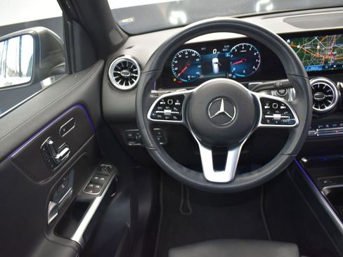 Used 2022 Mercedes-Benz GLB 250 GLB 250 image 29