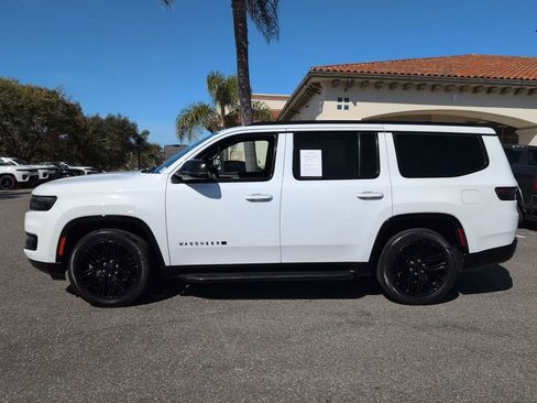 Certified 2023 Jeep Wagoneer Series II image 8