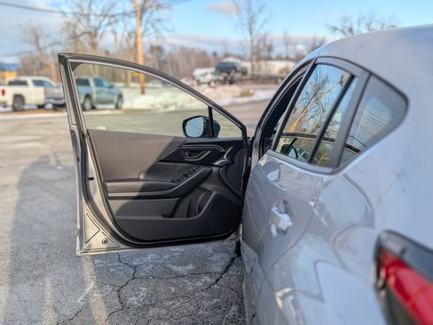 Used 2025 Subaru Impreza RS image 25