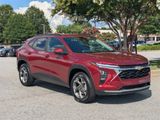 Used 2024 Chevrolet Trax LT image 2