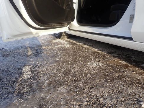 Used 2017 Chevrolet Malibu LS image 10