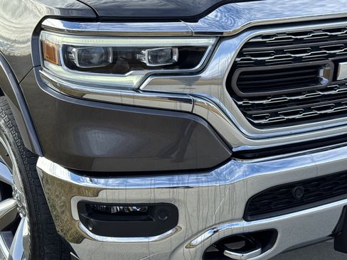 Used 2022 RAM 1500 Limited image 10