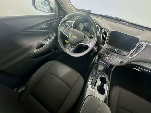 Used 2023 Chevrolet Malibu LT image 9