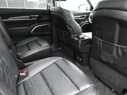 Used 2021 Kia Telluride SX w/ SX Prestige Package image 25