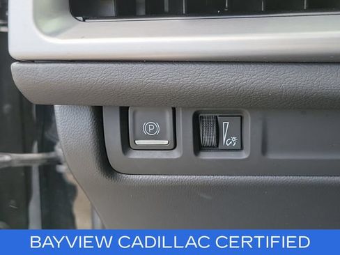 Certified 2025 Cadillac XT4 Premium Luxury FWD image 22