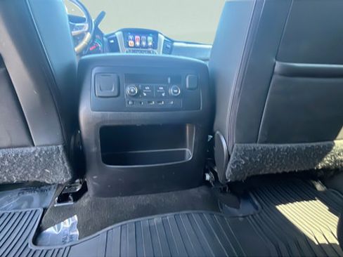 Used 2017 GMC Yukon XL Denali w/ Open Road Package AWD/4WD image 24